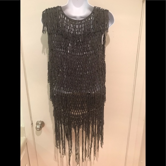 Umgee USA fringe charcoal gray boho vest! - Picture 3 of 14